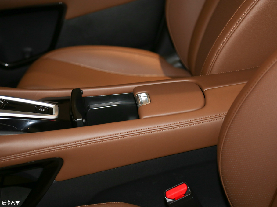 2017֎CDX 1.5T (q)а