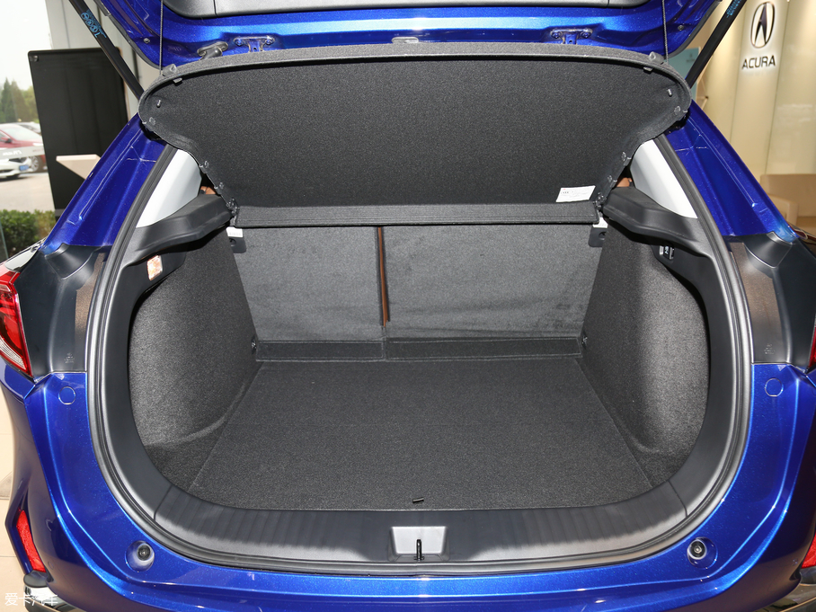 2017��֎��CDX 1.5T ����������а�