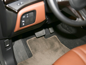 20171.5T (q)а п؅^(q)