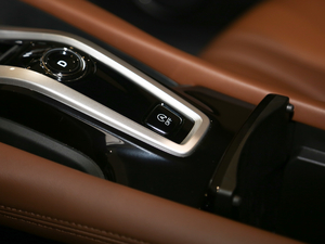 20171.5T (q)а п؅^(q)