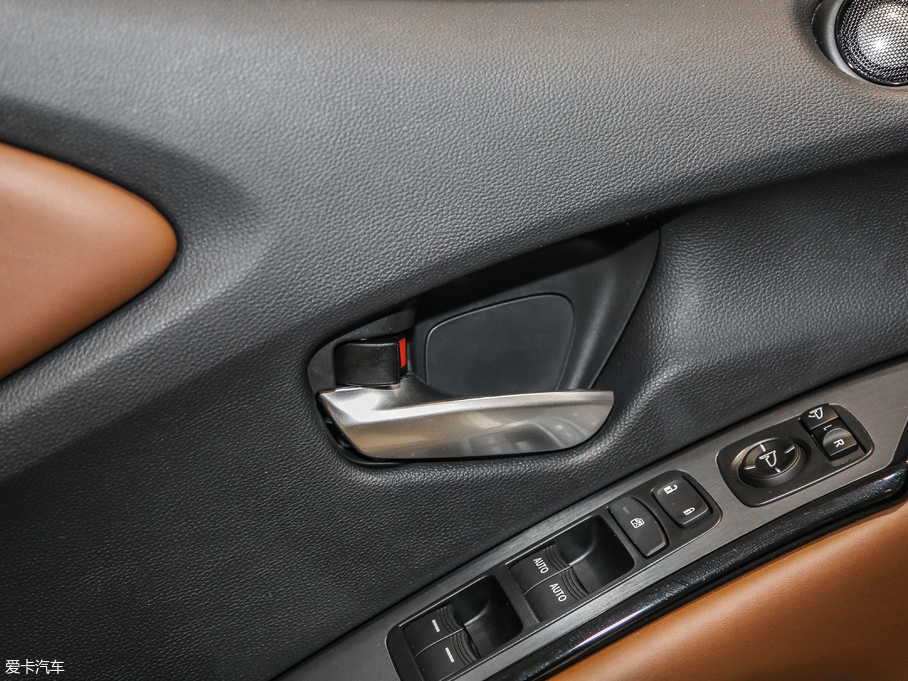 2018֎CDX 2.0L (chung)