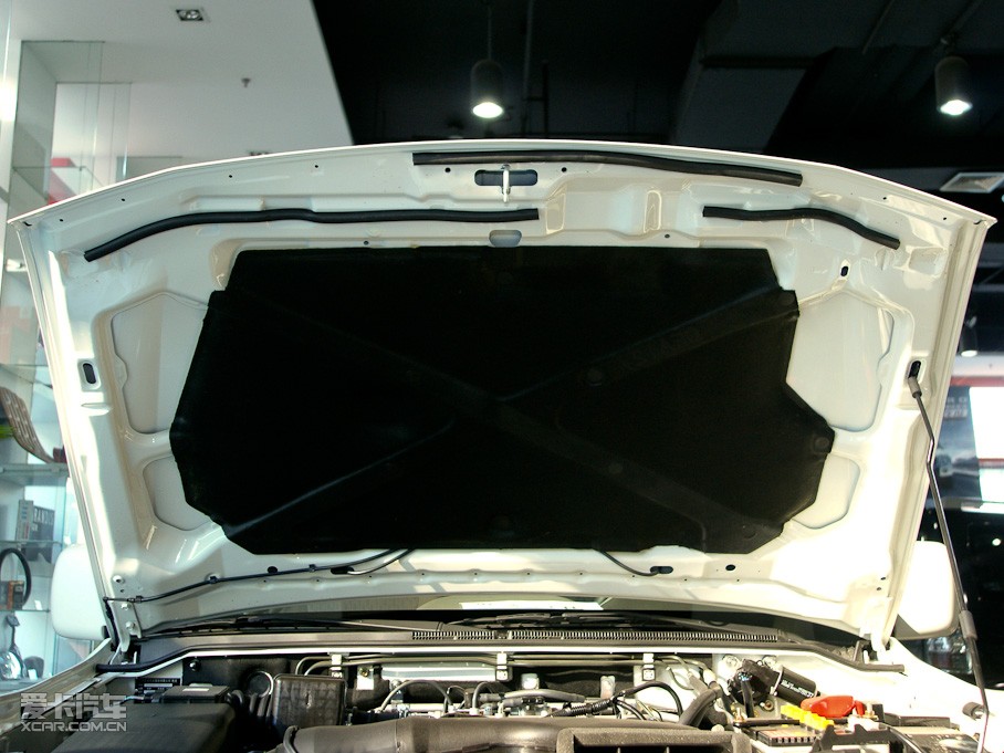 2011�������_ 3.0GLS �ԄӰ�