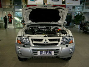 2011款3.0GLX 自动版 其它