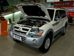 2011款3.0GLX 自动版 其它