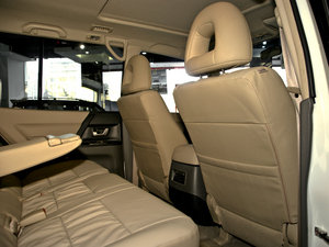 2011款3.0GLX 自动版 空间座椅