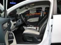 ���g�����_��ǰ�ſ��g