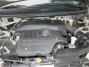 2009款2.0L 手动四驱豪华运动版 发动机