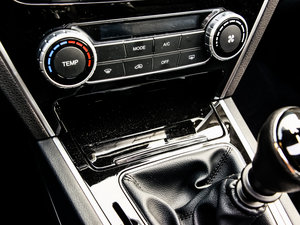 20152.0T ք׿Խ п؅^