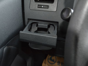 2017款1.9T 柴油手动两驱进取大双版 空间座椅