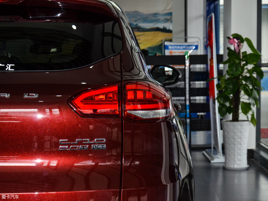 2017CCS10 2.0T DCTWj