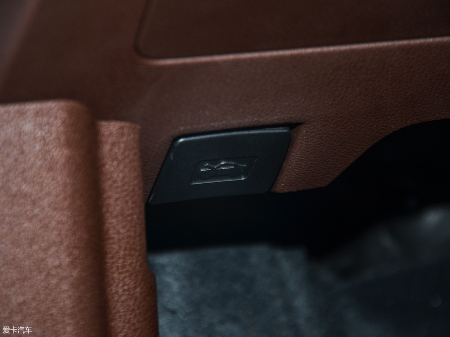 2018CCS9 EV EV300 Ӣ