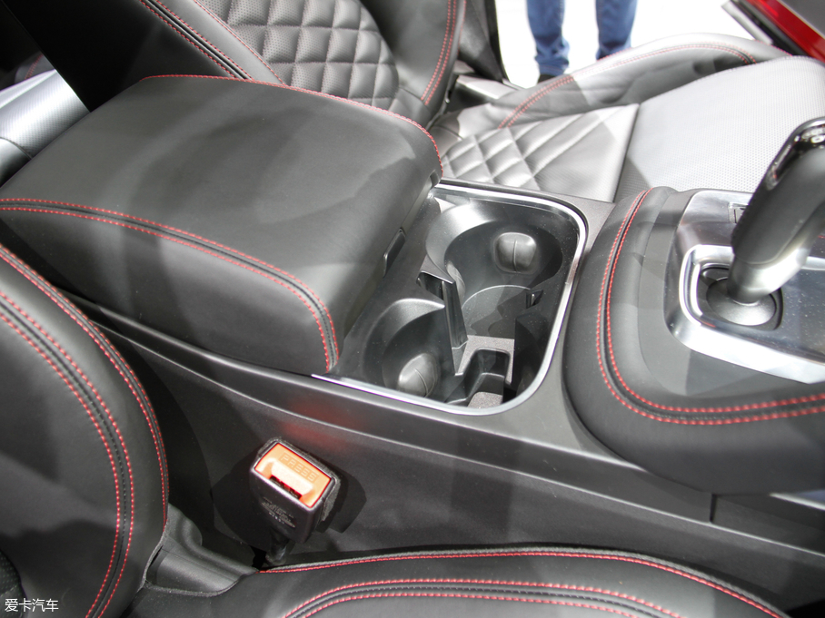 2018ݱE-PACE P200 װl