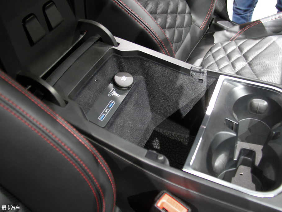 2018ݱE-PACE P200 װl