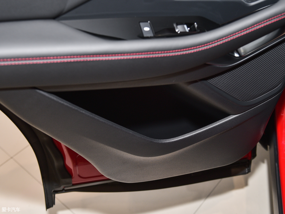 2018ݱE-PACE P200 װl(f)