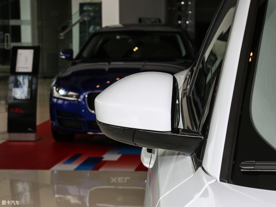 2018ݱE-PACE P250 SE