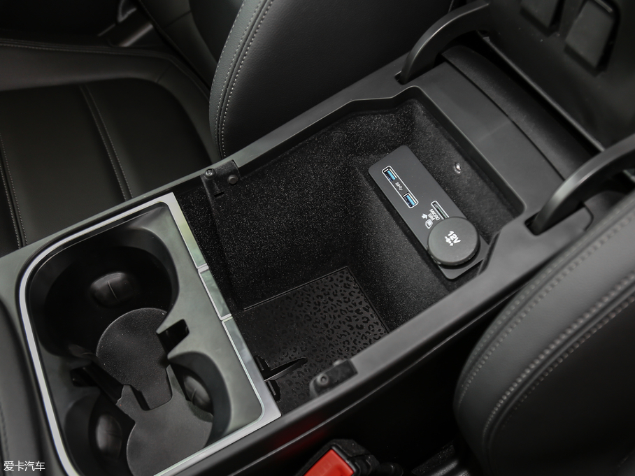 2018ݱE-PACE P250 SE