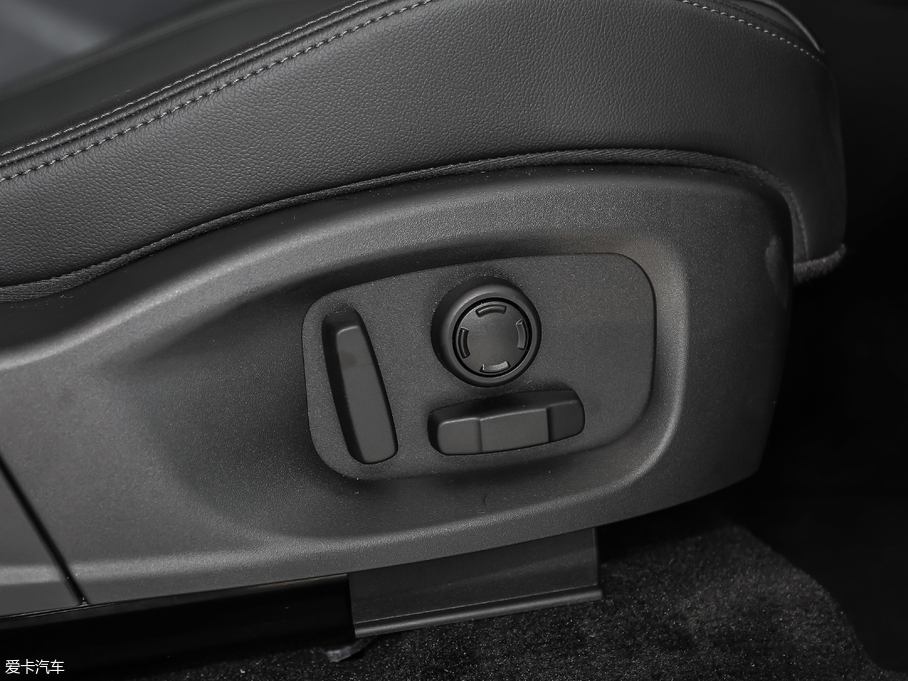 2018ݱE-PACE P250 SE