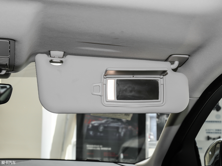 2018ݱE-PACE P250 SE