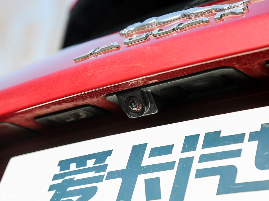 2018ݱE-PACE P250 HES