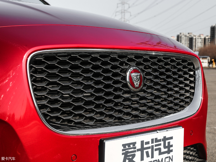 2018ݱE-PACE P250 HES