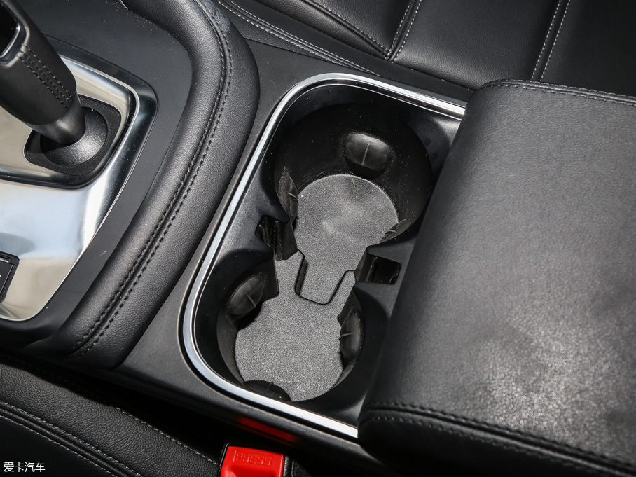 2018ݱE-PACE P250 HES