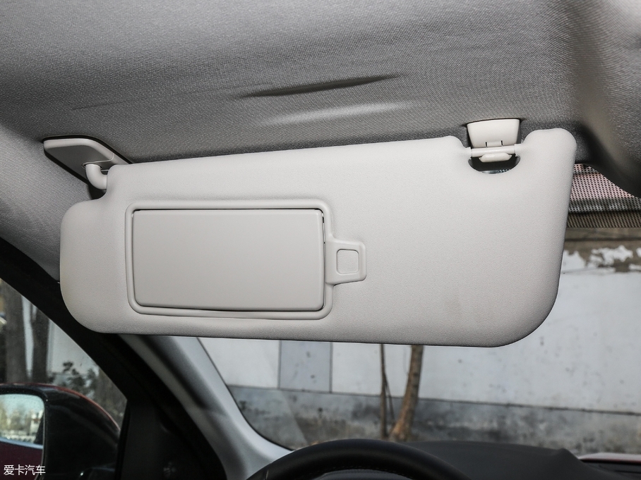 2018ݱE-PACE P250 HES