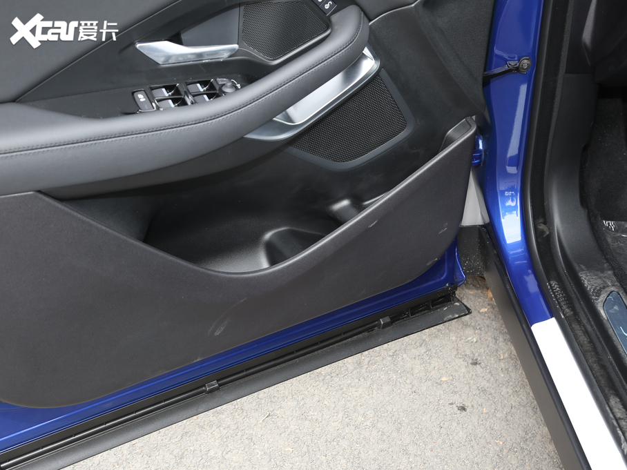 2018ݱE-PACE P250 S VI