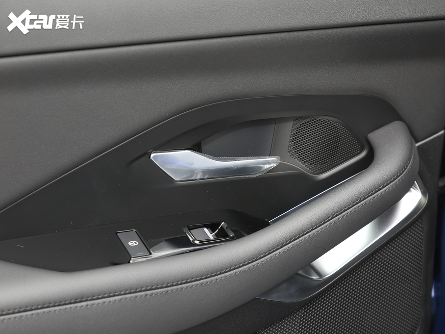 2018ݱE-PACE P250 S VI