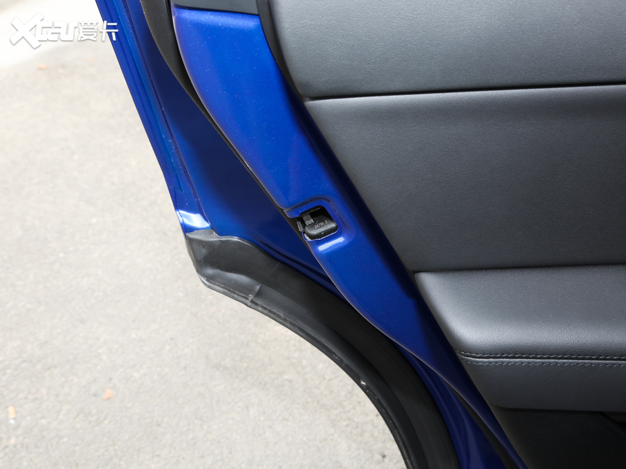 2018ݱE-PACE P250 S VI