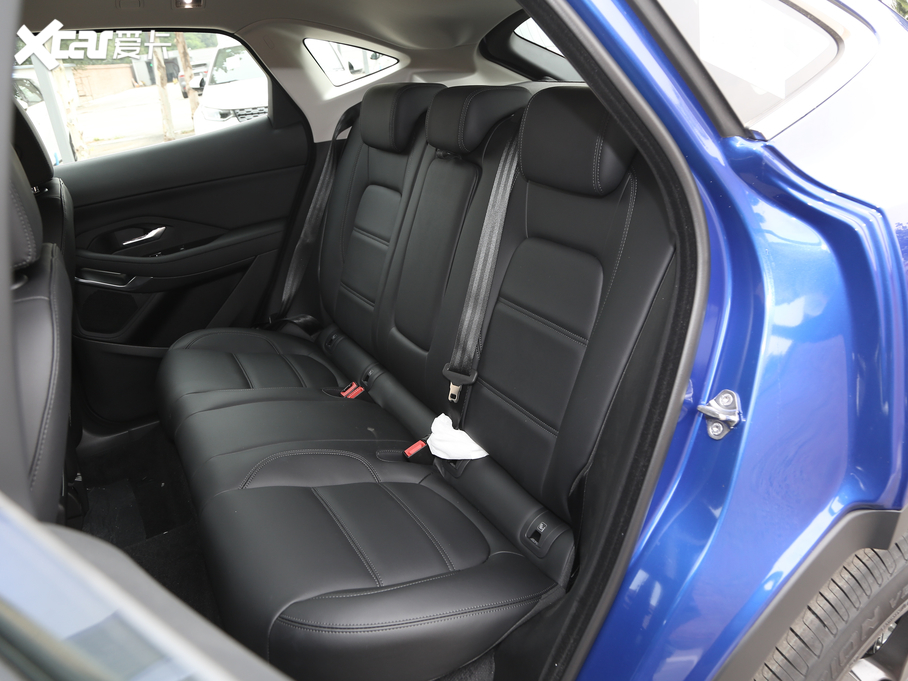 2018��ݱ�E-PACE P250 S ��VI