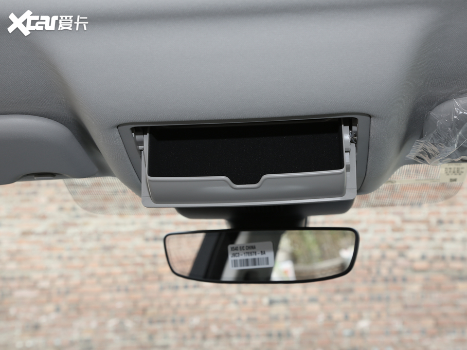 2018ݱE-PACE P250 S VI