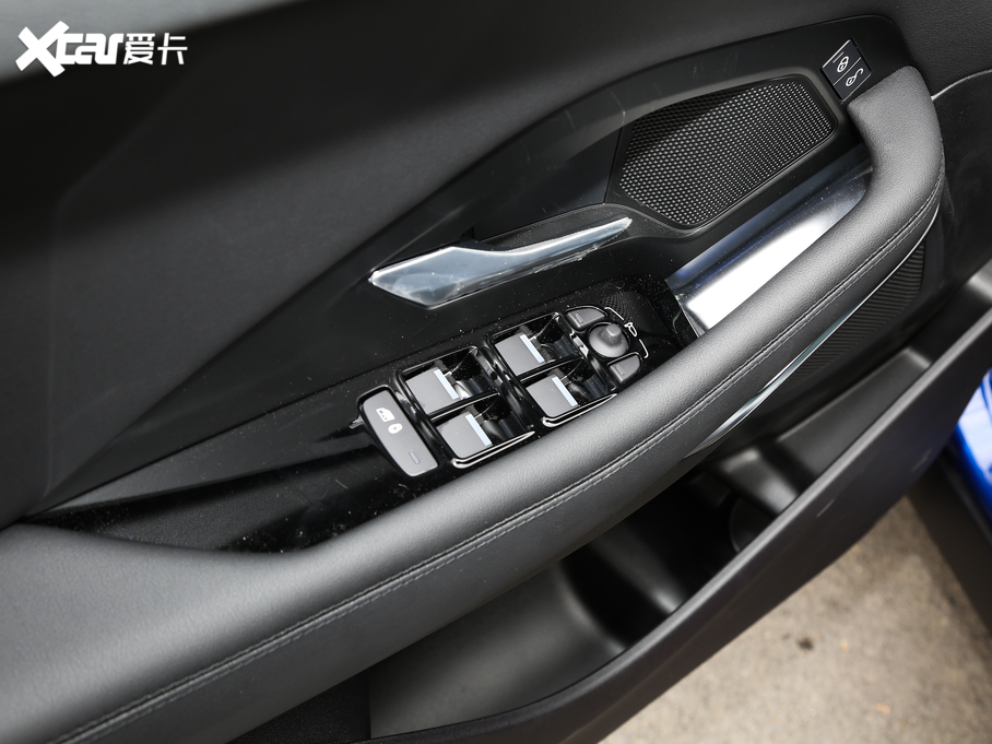 2018ݱE-PACE P250 S VI