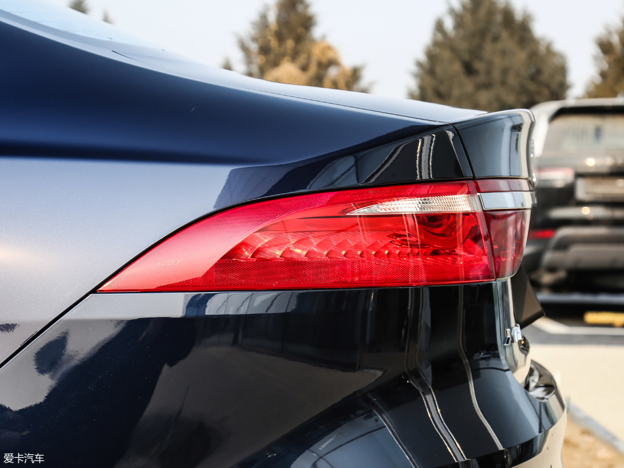 2019ݱXFL 200PS 򌾫Ӣ