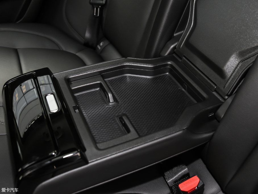 2019ݱXFL 200PS 򌾫Ӣ