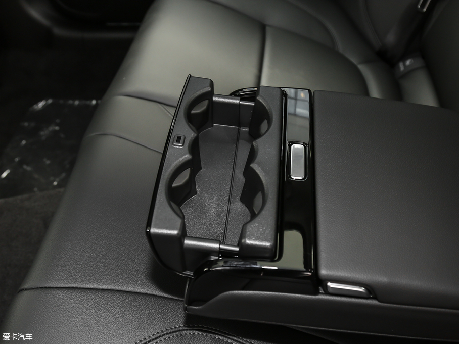 2019ݱXFL 200PS 򌾫Ӣ