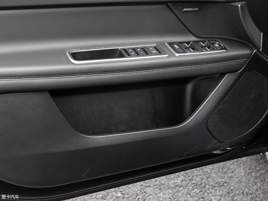 2019ݱXFL 200PS (q)Ӣ