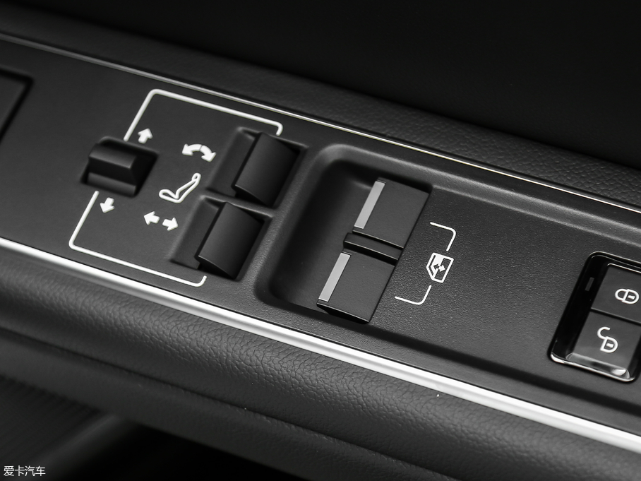 2019ݱXEL 2.0T 200PS Ӣ