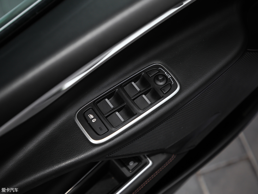 2019ݱXEL 2.0T 250PS A