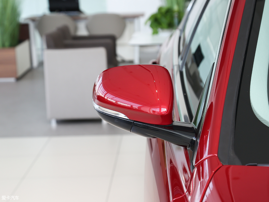 2019ݱXEL 2.0T 200PS 