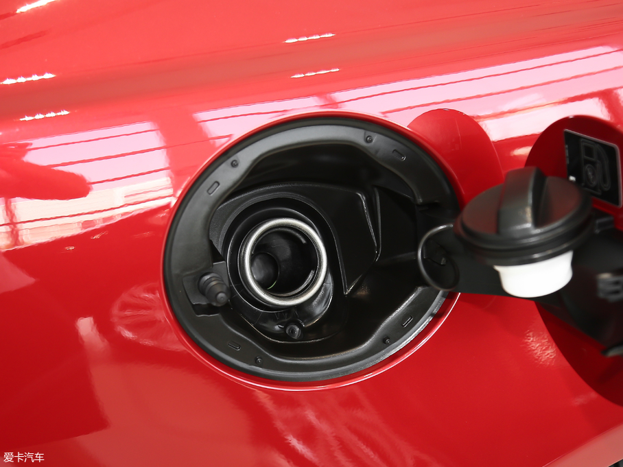 2019ݱXEL 2.0T 200PS 