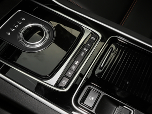 20192.0T 200PS A п؅^