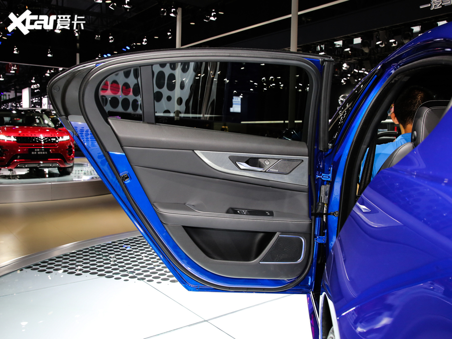 2020ݱXEL 2.0T 250PS A\Ӱ