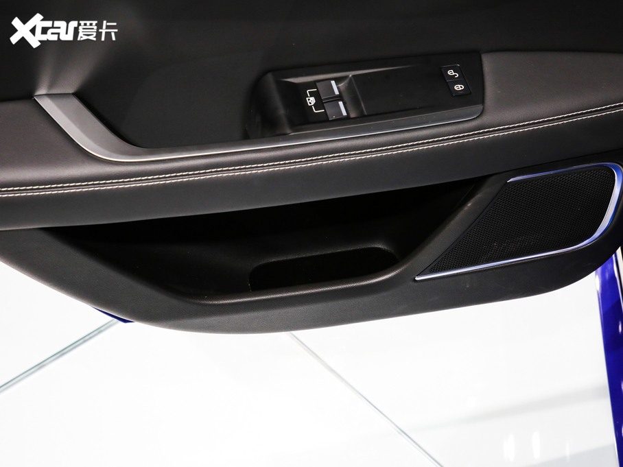 2020ݱXEL 2.0T 250PS A\Ӱ