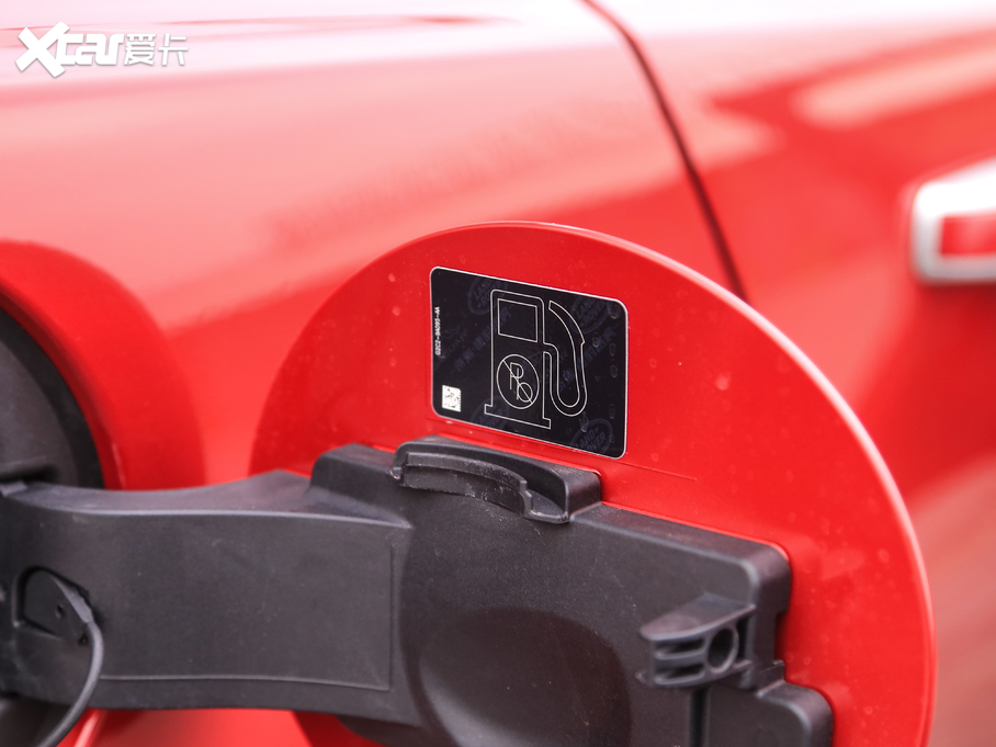 2020ݱXEL 2.0T 250PS A\Ӱ