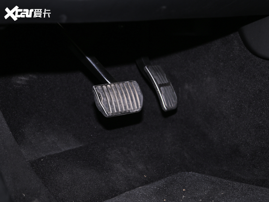 2020ݱXEL 2.0T 250PS A\Ӱ