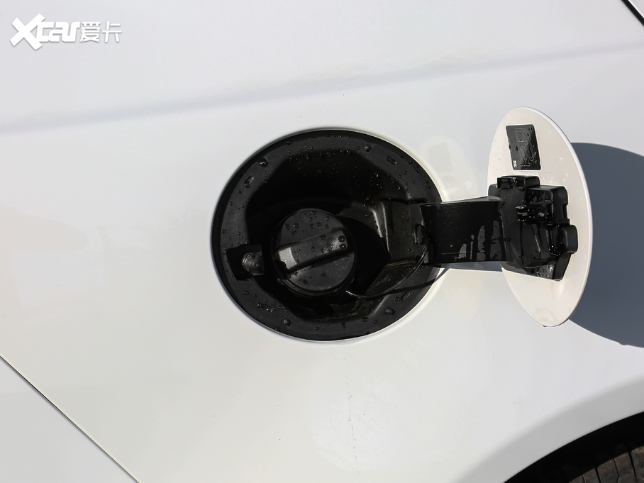 2020ݱXEL 2.0T 200PS ഺ\Ӱ