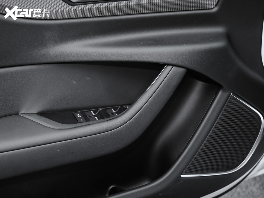 2020ݱXEL 2.0T 200PS ഺ\Ӱ