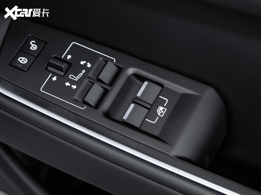 2020ݱXEL 2.0T 200PS ഺ\Ӱ