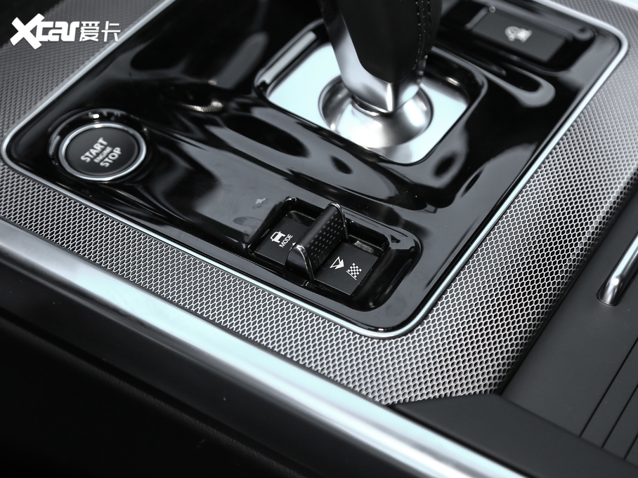 2020ݱXEL 2.0T 200PS ഺ\Ӱ