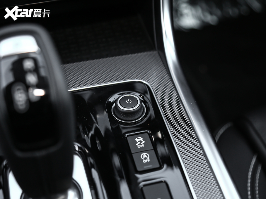 2020ݱXEL 2.0T 200PS ഺ\Ӱ